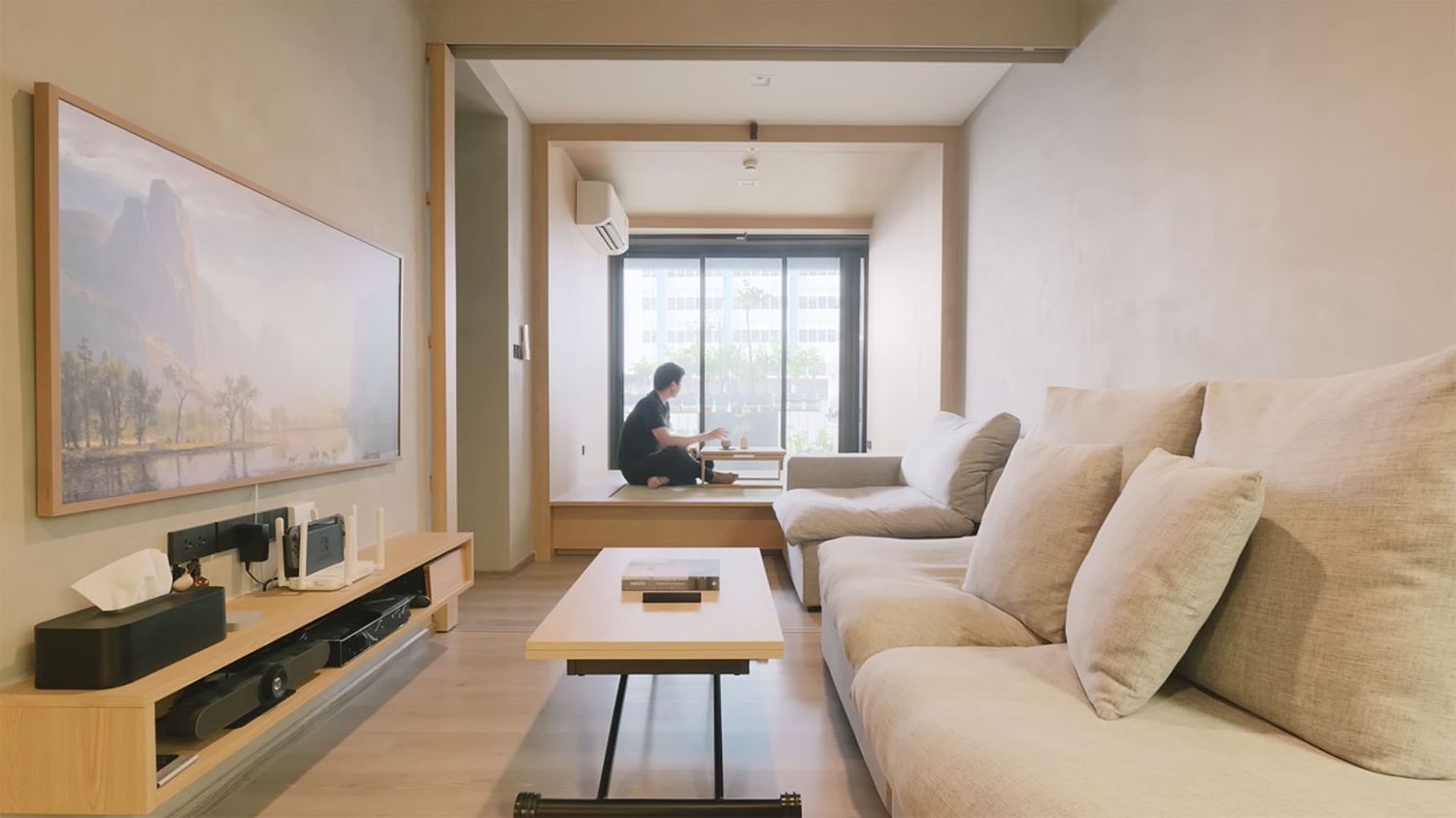 Zen-Like Micro-Condo Renovation Is Impressed by Japanese Inns